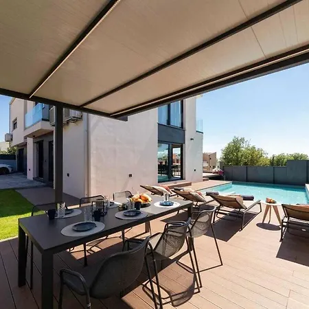 Mare Exclusive Comfortable Holiday Villa